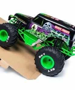 R/C 1:15 MONSTER JAM GRAVE DIGGER -JOHN DEERE shop image 0414b9b8 1963 4bfb 9c64 1ae13fb5924c 1024x1024@2x