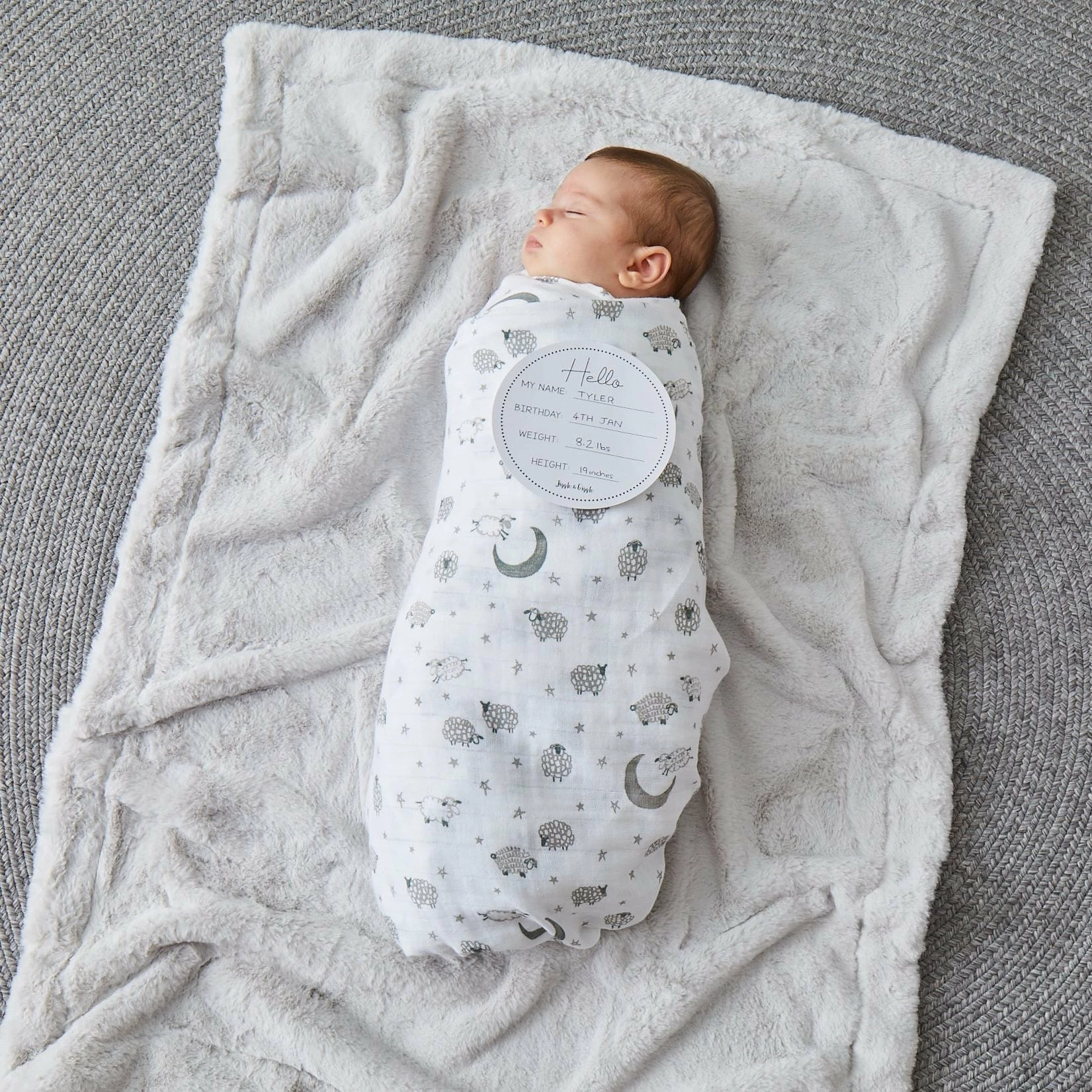 PILBEAM MUSLIN WRAP & ARRIVAL CARD SHEEP 2 PILBEAM MUSLIN WRAP & ARRIVAL CARD SHEEP - Image 2