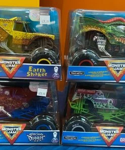 MONSTER JAM 1:24 D/C TRUCKS COLLECT AST