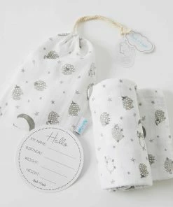 PILBEAM MUSLIN WRAP & ARRIVAL CARD SHEEP