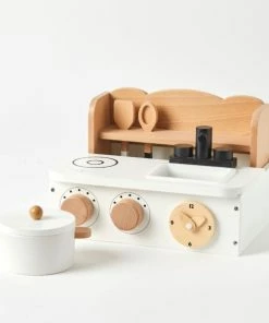 PILBEAM WOODEN KITCHEN STOVE SET