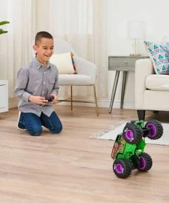 MONSTER JAM 1:10 R/C FREESTYLE FORCE -JOHN DEERE shop image f700f204 7337 4a6d 919e 7c31876427d2 1024x1024@2x